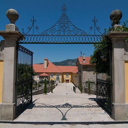בית הארחה רסנדה 	Quinta Do Outeiro מראה חיצוני תמונה