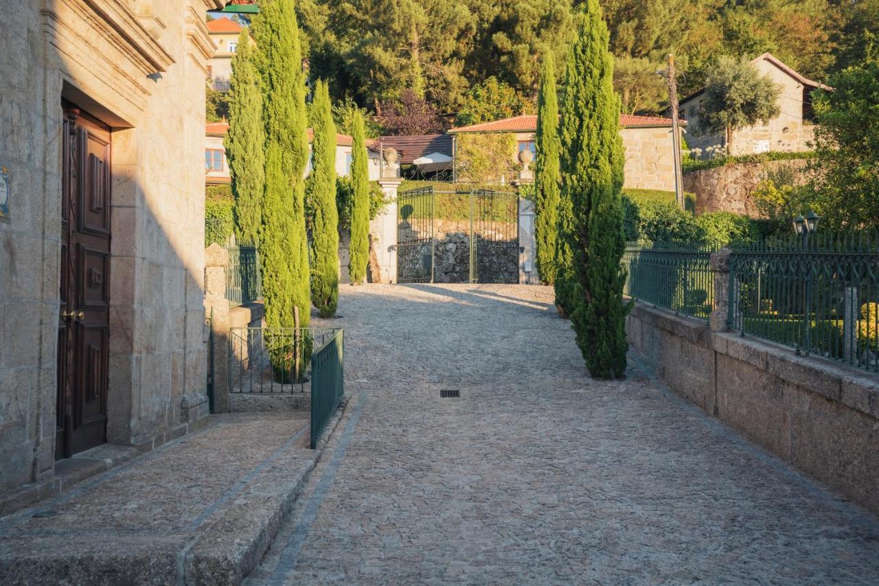 בית הארחה רסנדה 	Quinta Do Outeiro מראה חיצוני תמונה